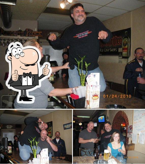 Duncan's Bar