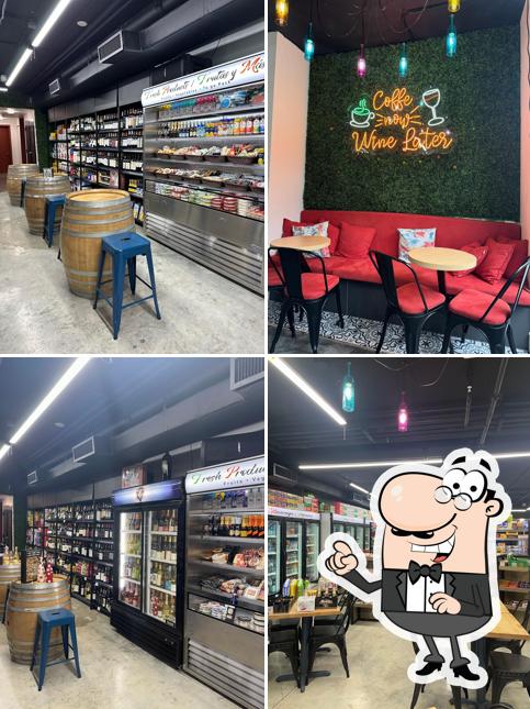 Candela y Café Market
