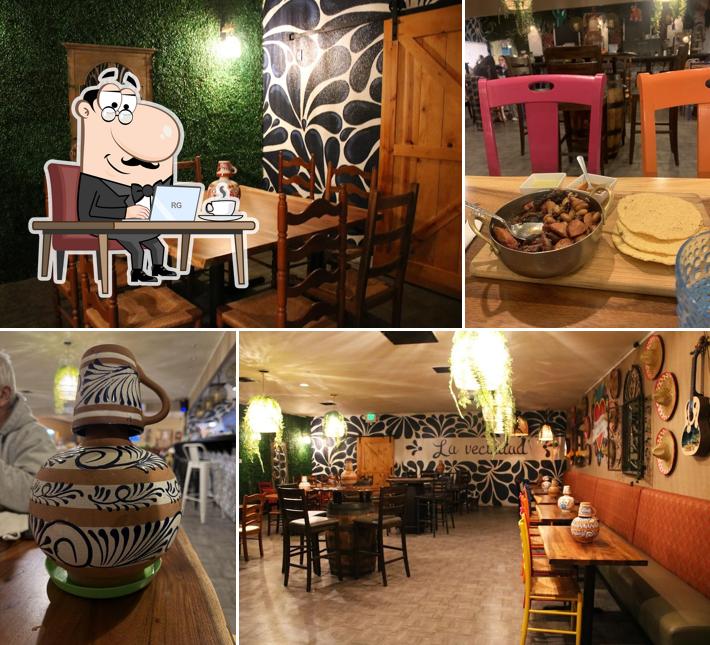 Vecindad Mexican Restaurant