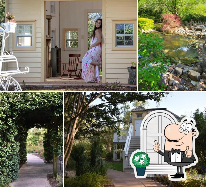 The Village at Indian Springs -