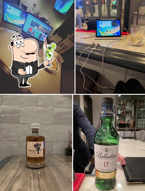 Bar ADELIE(バー アデリー)