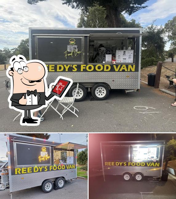 Reedy's food van