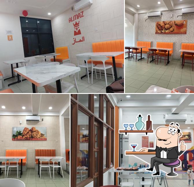 Almaz Fried Chicken - Padang