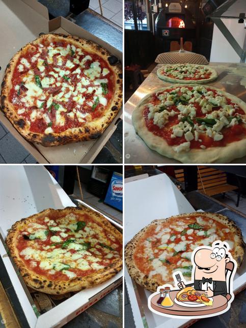 Nanito's pizza