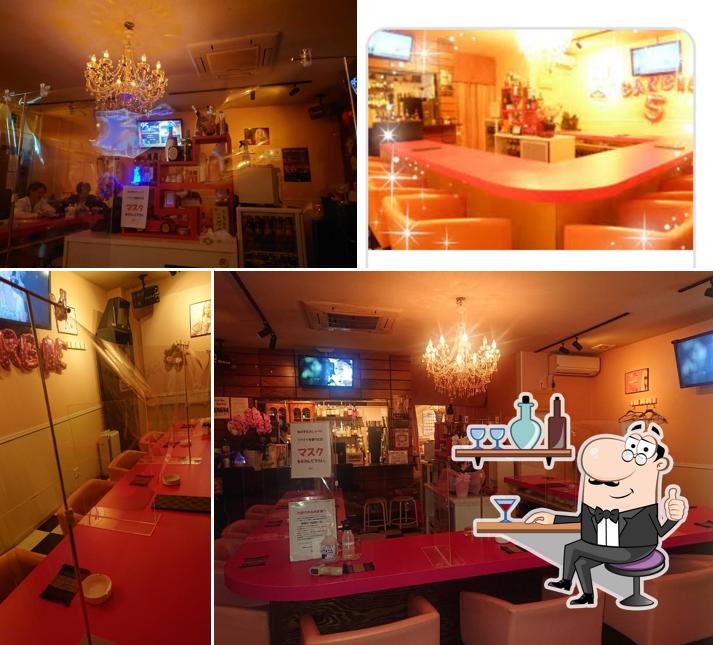 Girls Bar Barbie