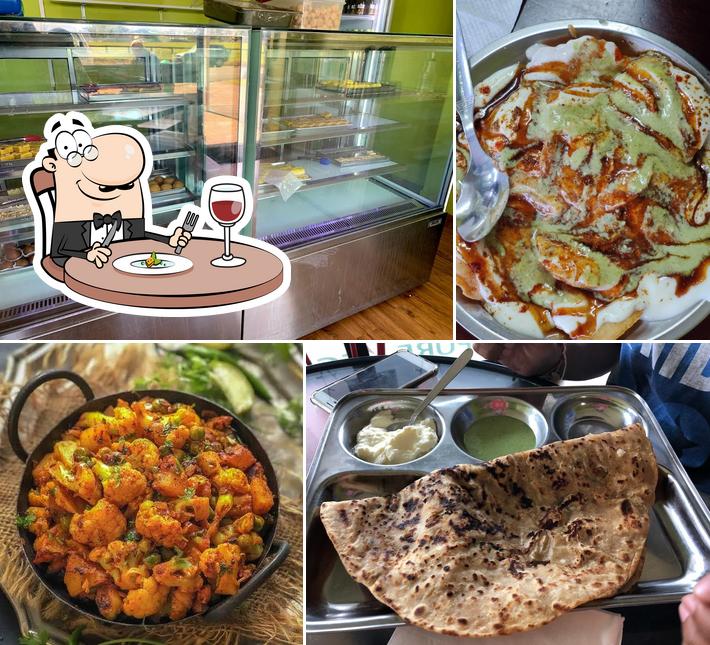 Delhi Hut - Pure Vegetarian Food & Snacks Corner