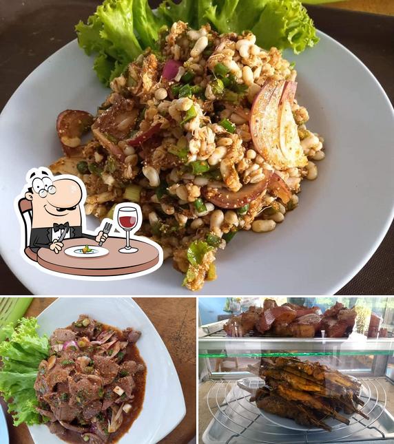 ร้านส้มตำฟ้าใส