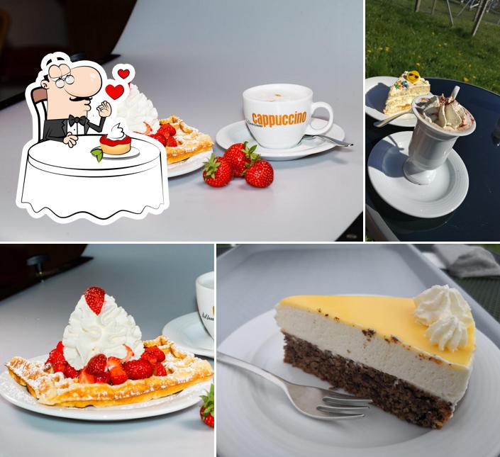 Solar Café
