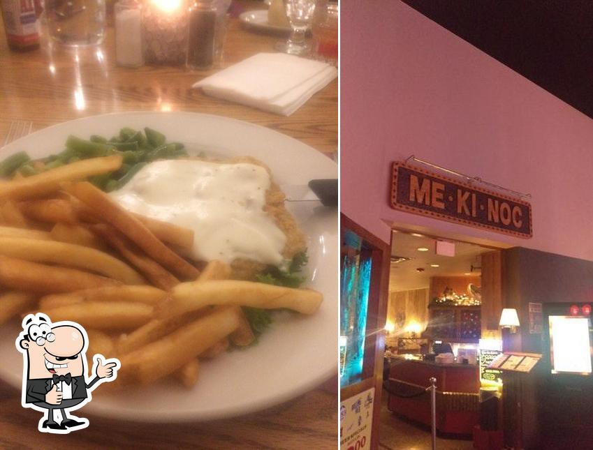 Me-Ki-Noc Restaurant- St. Croix Casino