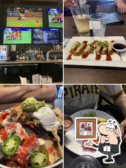Tom's Watch Bar - Pittsburgh