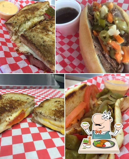 MICKEY'S 76 DRIVE IN