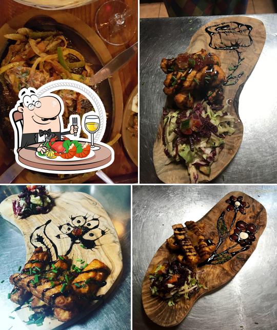 La Parrilla Mexican Tapas Bar & Grill