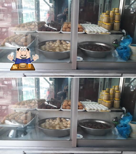 moyna sweet shop basail