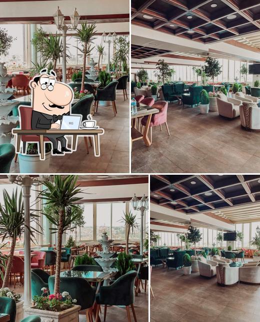 The lobby Cafe and Restaurant