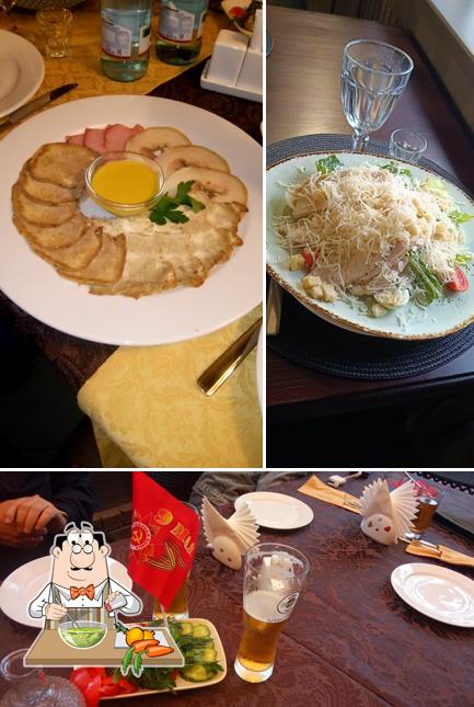 Салат из морских водорослей в "Баку"