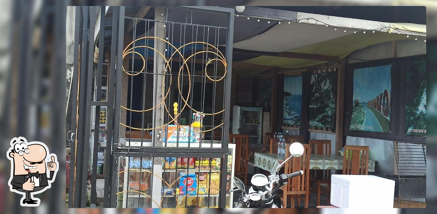 Rumah Makan La Rumpia