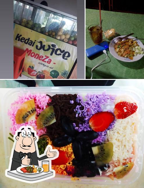 Kedai Moneza