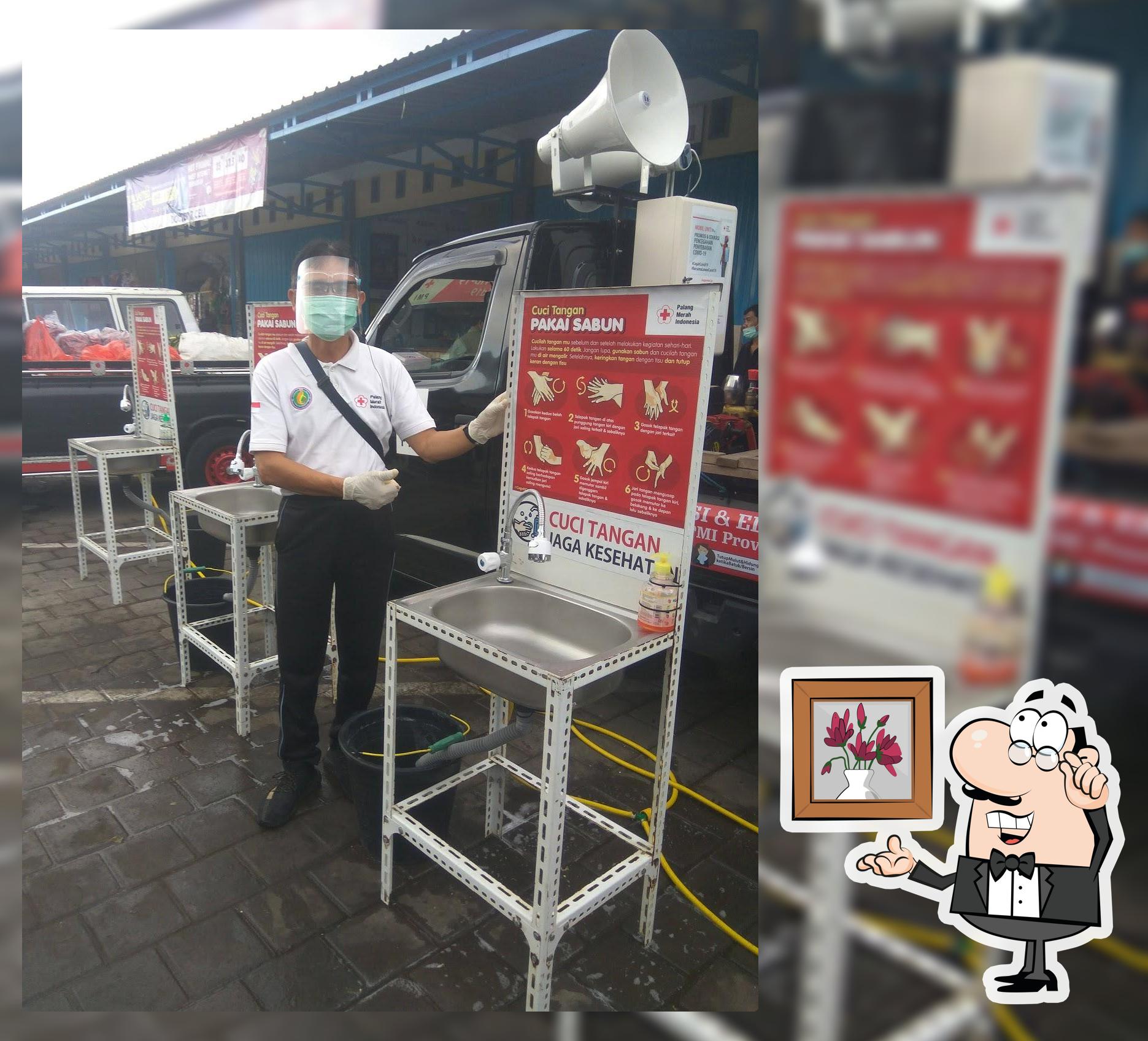 Muris Warung