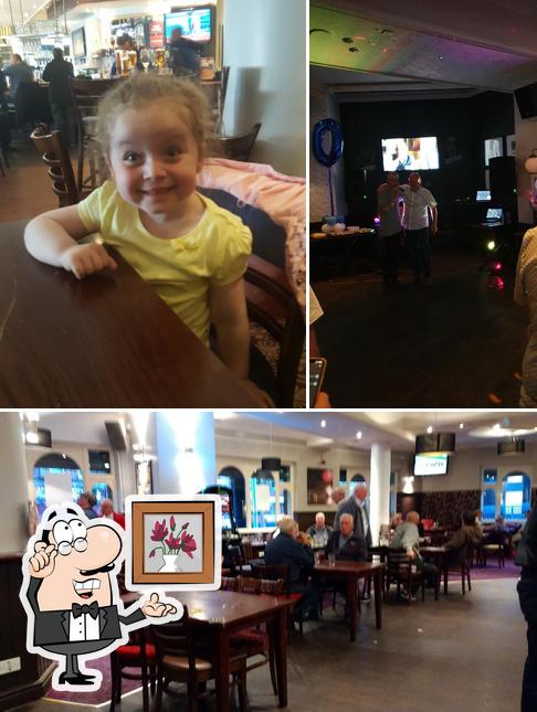 Addison Arms