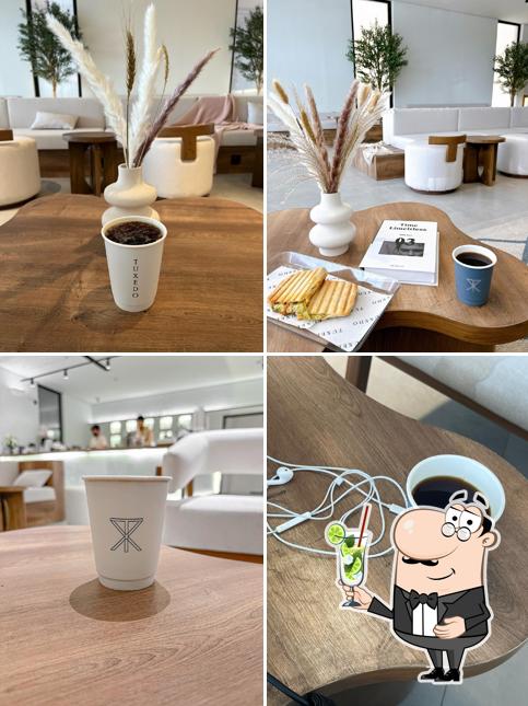 Tuxedo coffee
