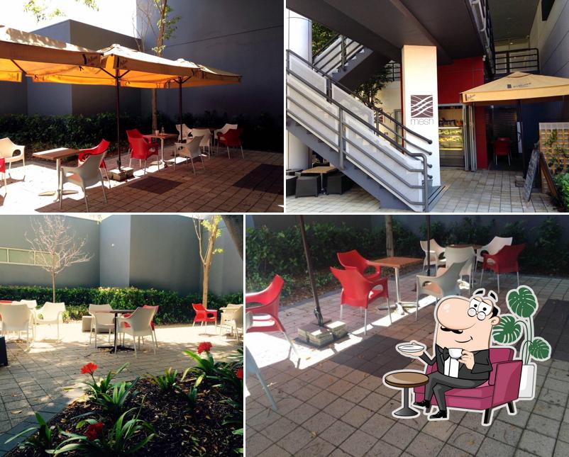 Mesh Cafe
