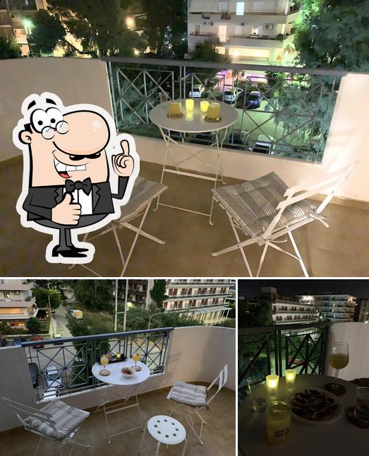 Mouzzilia Cafe Bar