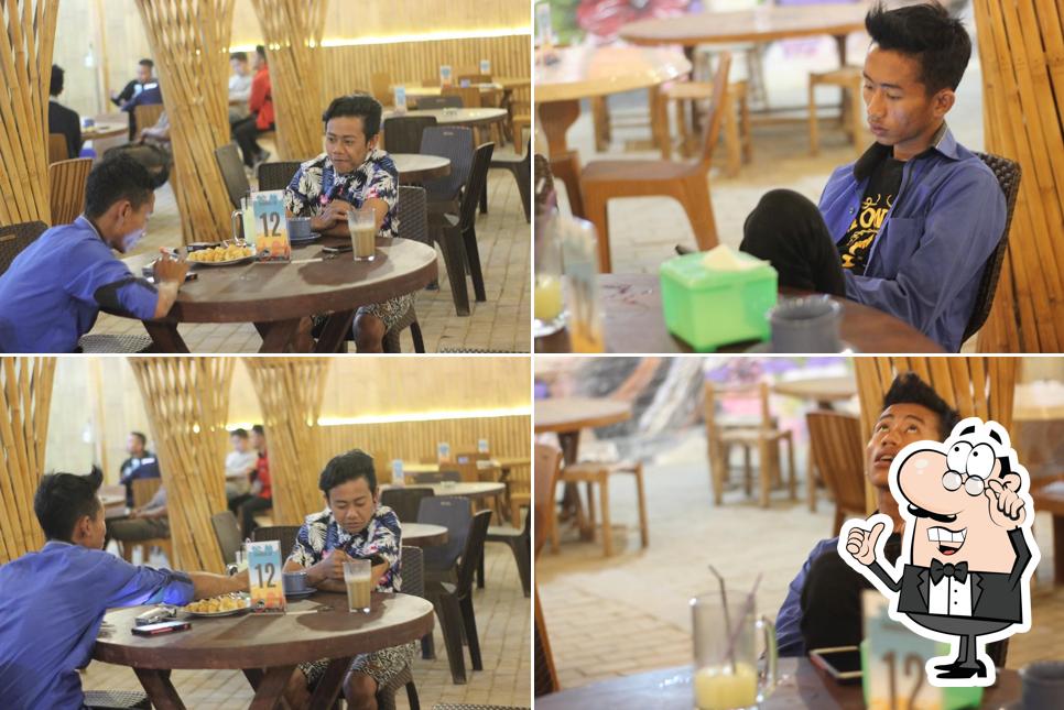 warung mak komah