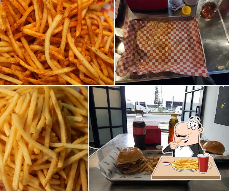 FLAKO'S BURGER BAR