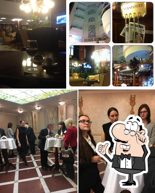 Lobby Bar