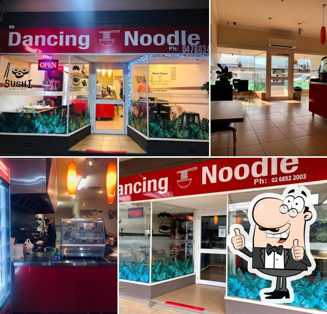 Dancing Noodle