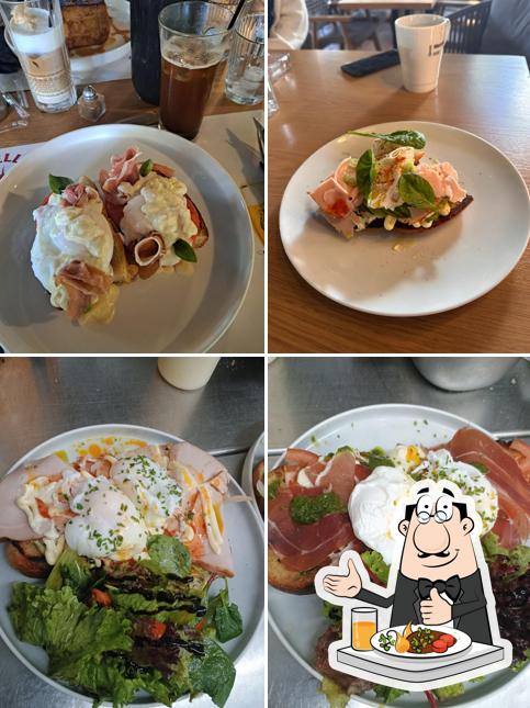 Corte cafe • brunch • cocktail
