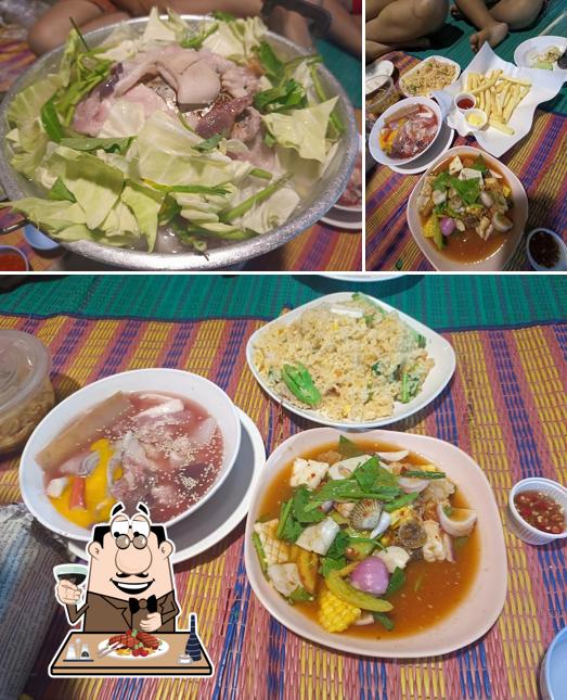 ริมชล หมูกระทะ ส้มตำรสเด็ด