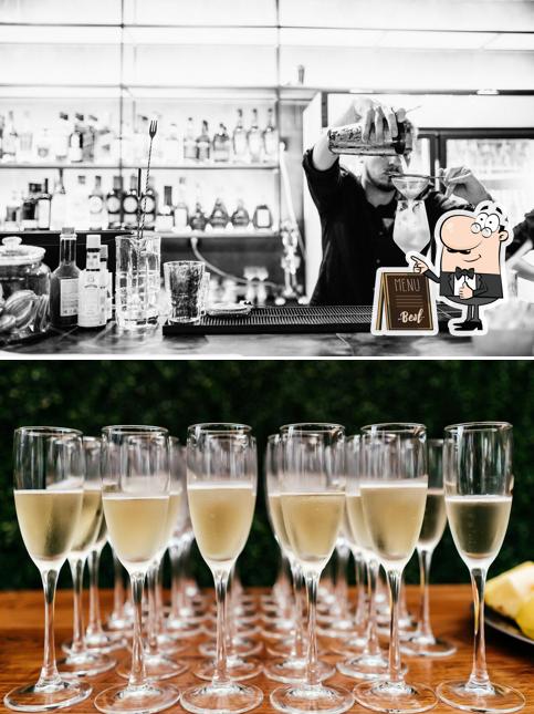 Здесь можно посмотреть изображение "Sky Bar"