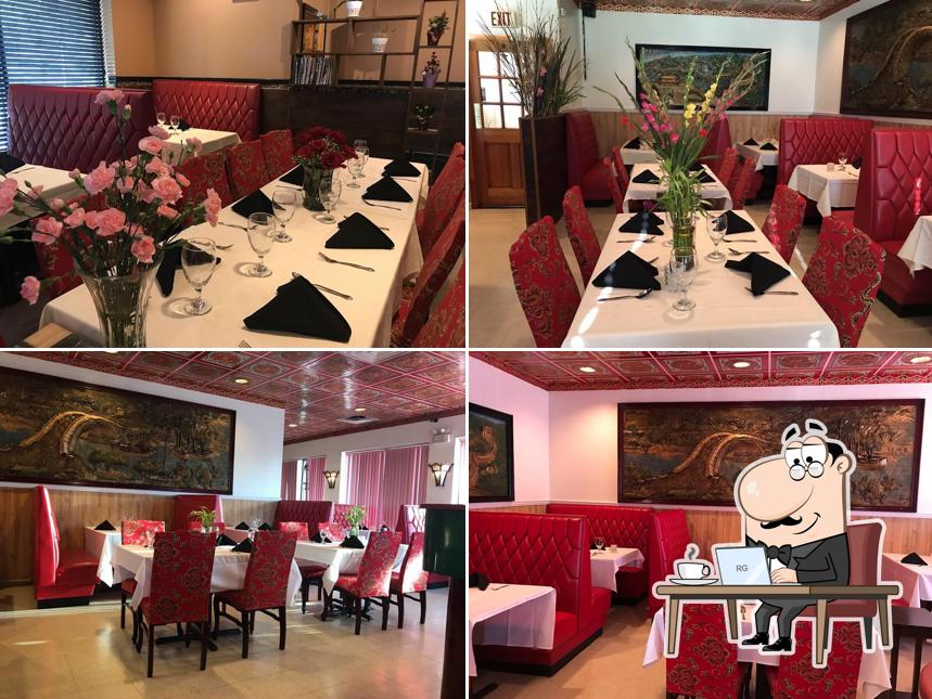 Golden Great Wall Chinese Restaurant