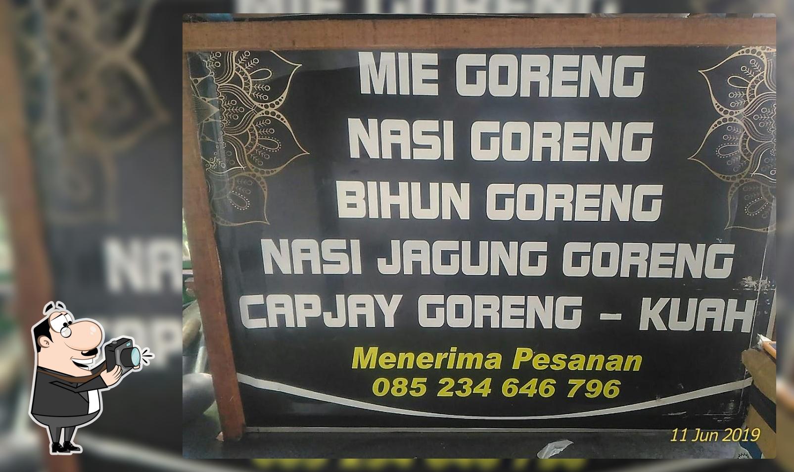 Nasi goreng "pak sam"