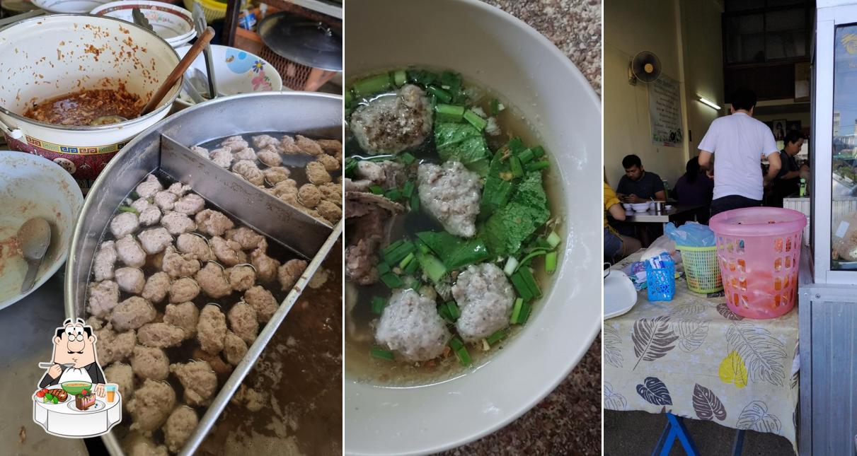 เกาเหลาเลือดหมู ตลาดเกษตรขึ้นชื่อสุด