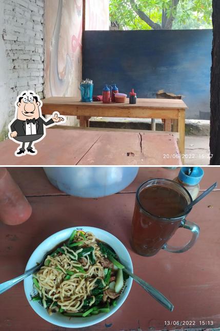 Mie Ayam Pak Yo