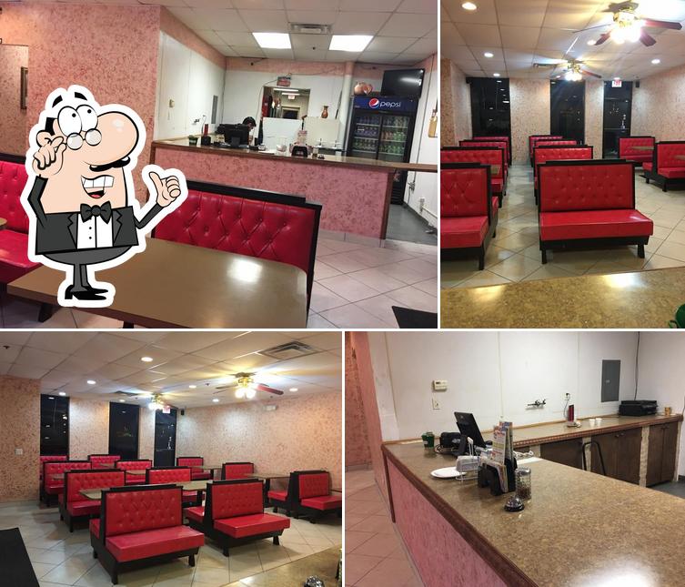 BRADLEY BEST PIZZA & GRILL (Halal) - Windsor Locks
