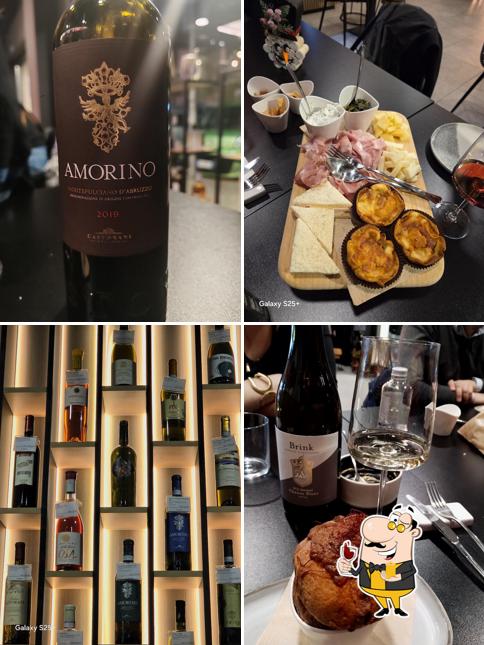 Enoteca Tell Me Wine - Cantastorie di vino