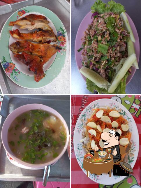 ร้านเวียงแก้ว ซีฟู้ด หน้ารีสอร์ทวังทอง รีสอร์ท หาดแม่รำพึง