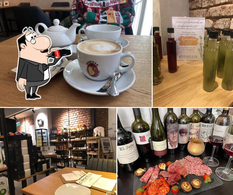 Glücklich - Tapas Restaurant, Kunst - Café