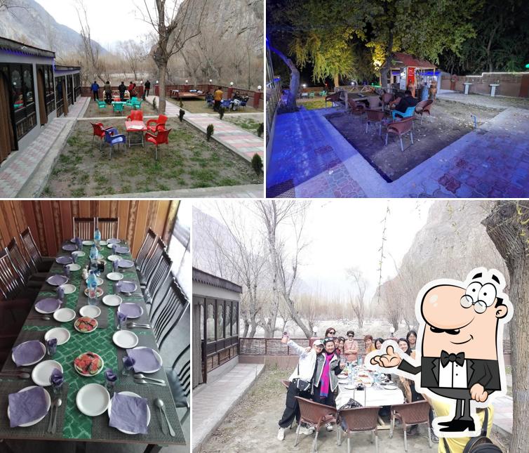 Ghanche Food Street khaplu