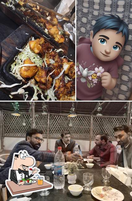 Dera Riwayat Family Restaurant