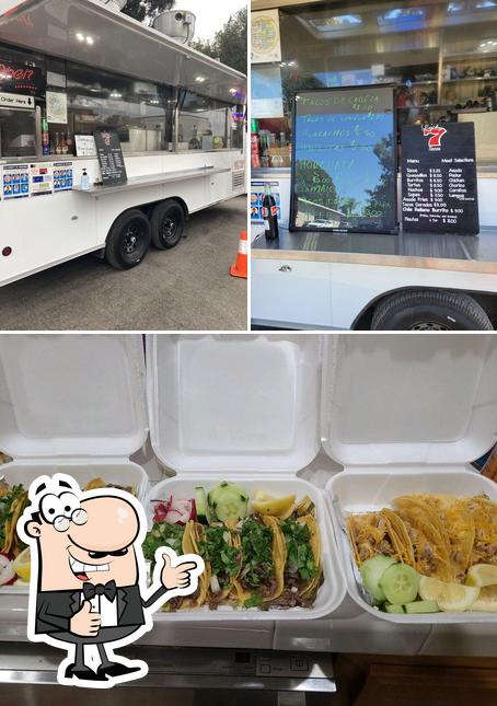 Lucky 7 Tacos
