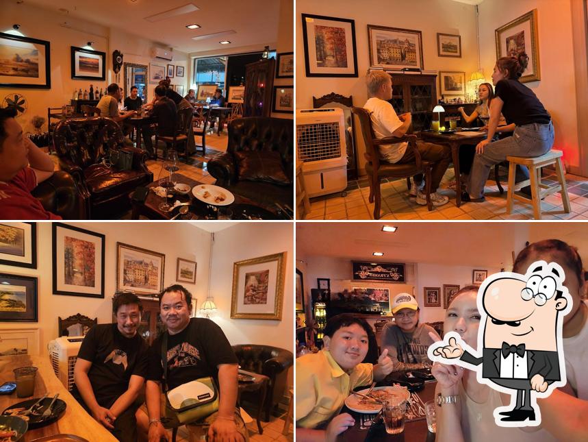 Tchin Tchin Jazz Bar & Art Gallery (ชิน ชิน)