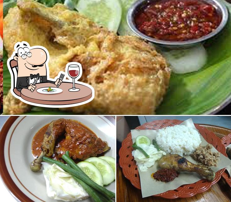 AYAM BAKAR WONG RODESO