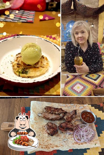 Блюда в "Шарях-Вари"