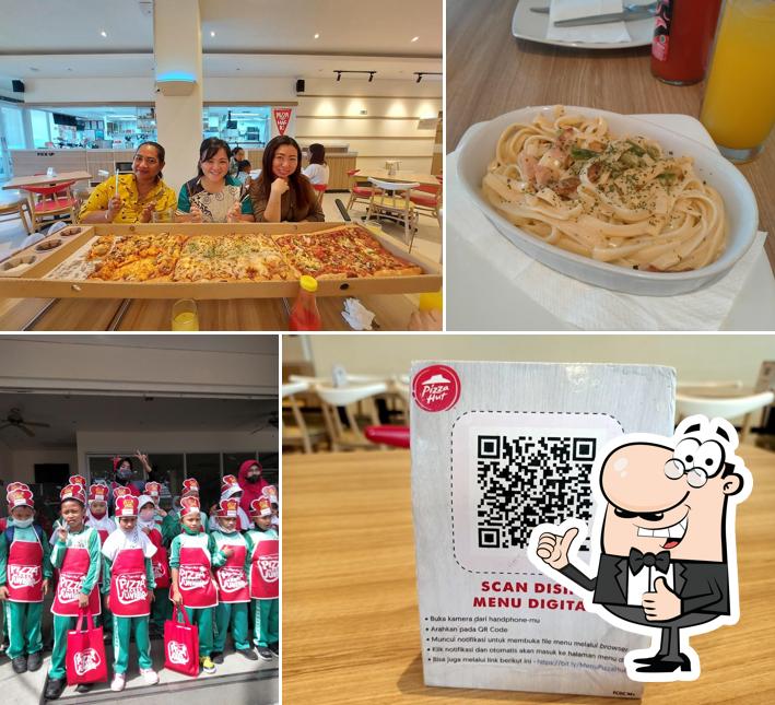 Pizza Hut Restoran