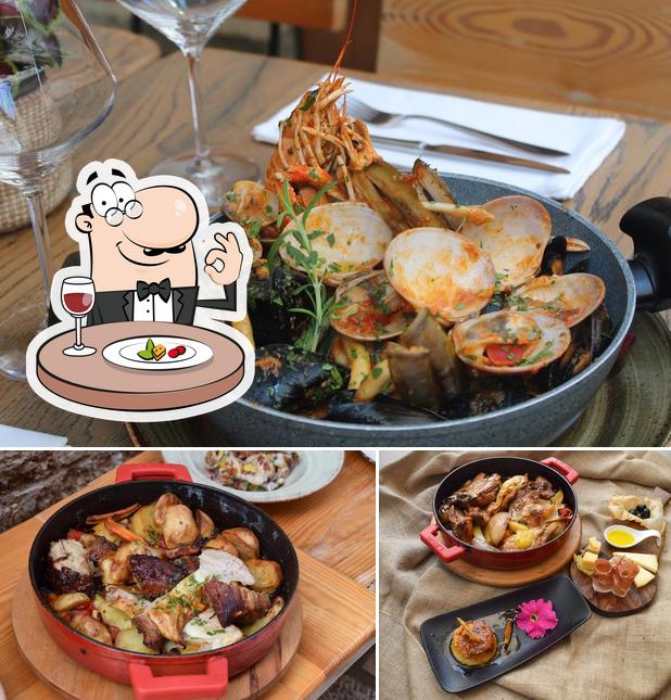 TASTE SPLIT - DESTINATION MANAGEMENT COMPANY
