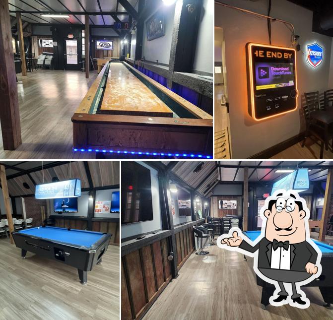 Longshots lounge